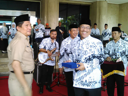 Pencarian PGRI Seluma - Persatuan Guru Republik Indonesia Cabang Seluma